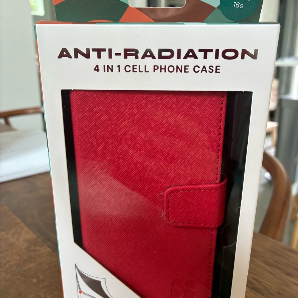 SafeSleeve Anti-Radiation 4-in-1  Phone Case for iphone 16e *Brand New*